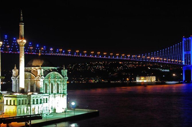 Istanbul: Bosphorus Dinner Cruise Incl. Drinks with Transfer - The Sum Up