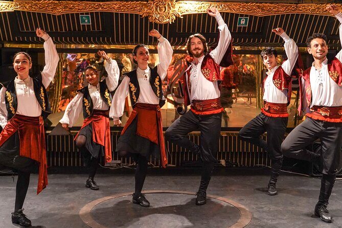 Istanbul Bosphorus Dinner Cruise Turkish Night with Private Table - The Overall Atmosphere & Group Size