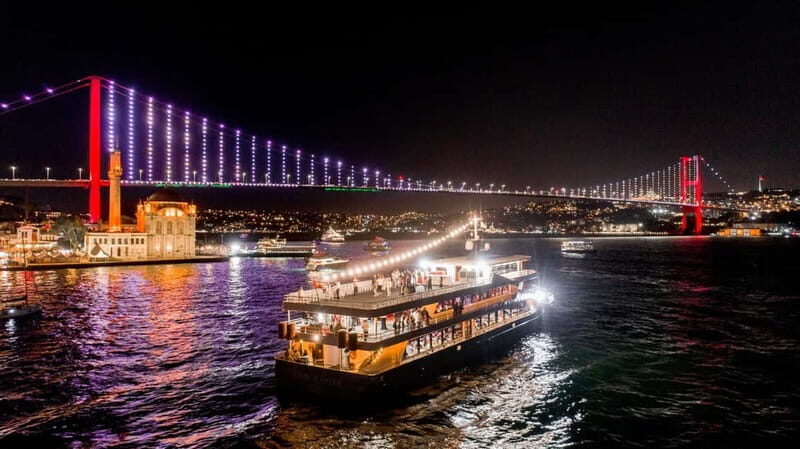Istanbul: Bosphorus Dinner Cruise with Turkish Night Show - Key Points
