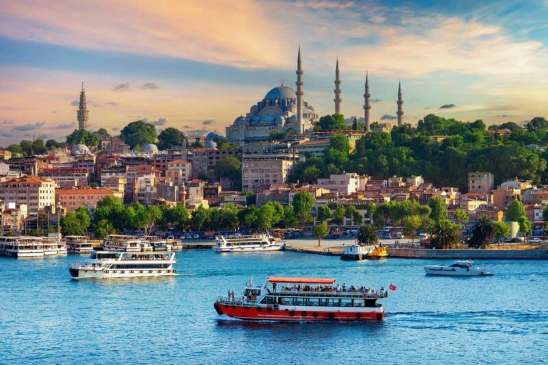 Istanbul: Bosphorus Strait Sightseeing Cruise & Audio Guide - What It’s Like Onboard