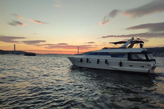 Istanbul Bosphorus Sunset Cruise on the Luxury Yacht - Who Will Love This Tour?