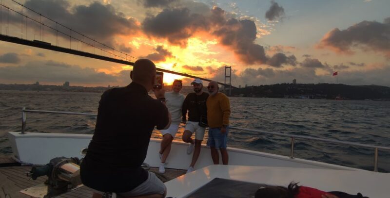 Istanbul: Bosphorus Sunset Cruise with Snacks and Wine - Practical Details and Tips