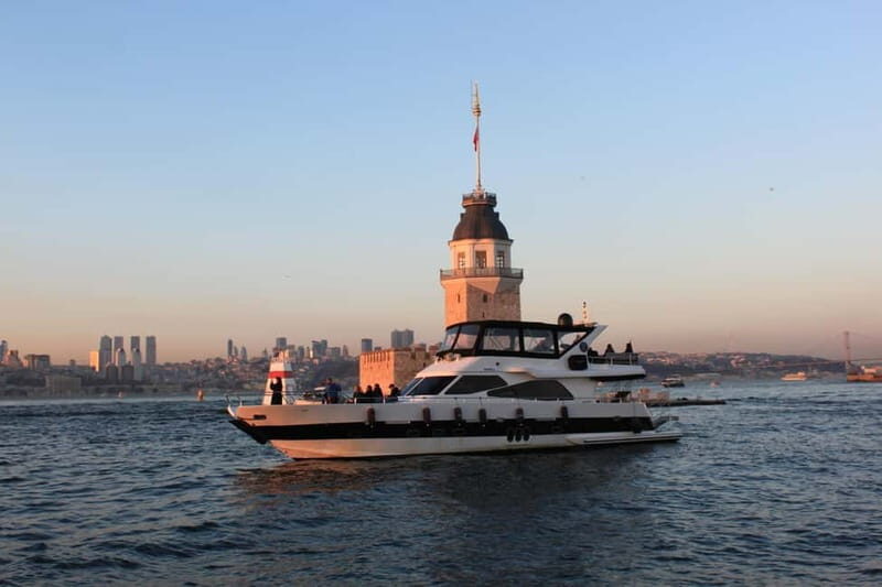 Istanbul: Bosphorus Sunset or Night Yacht Cruise & Transfers - Key Points