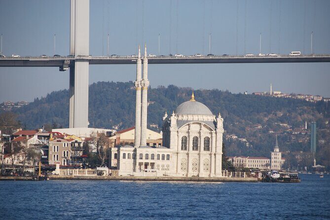 Istanbul Bosphorus Tour With Whirling Dervish Show - An Introduction to the Istanbul Bosphorus Tour