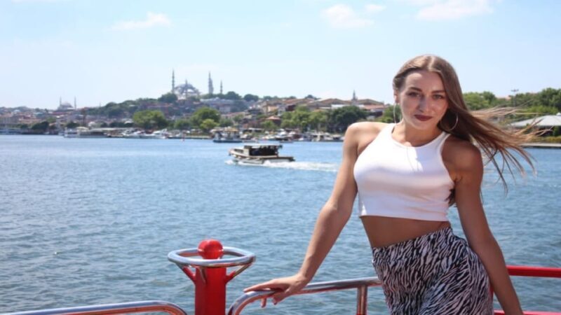 Istanbul: City Hightlights Bus Tour and Bosphorus Cruise - Beylerbeyi Palace: An 18th-Century Summer Retreat