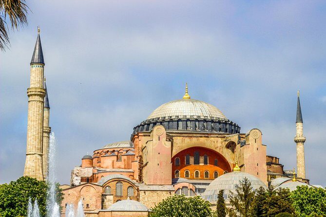 Istanbul Classics: Hagia Sophia Topkapi Palace Blue Mosque Hippodromme - An In-Depth Look at the Istanbul Classics Tour