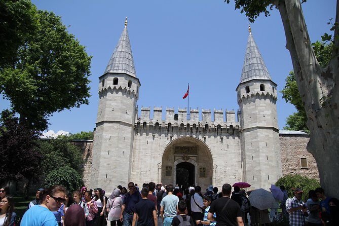 Istanbul Delights: A Journey Through Flavor and History - The Sum Up
