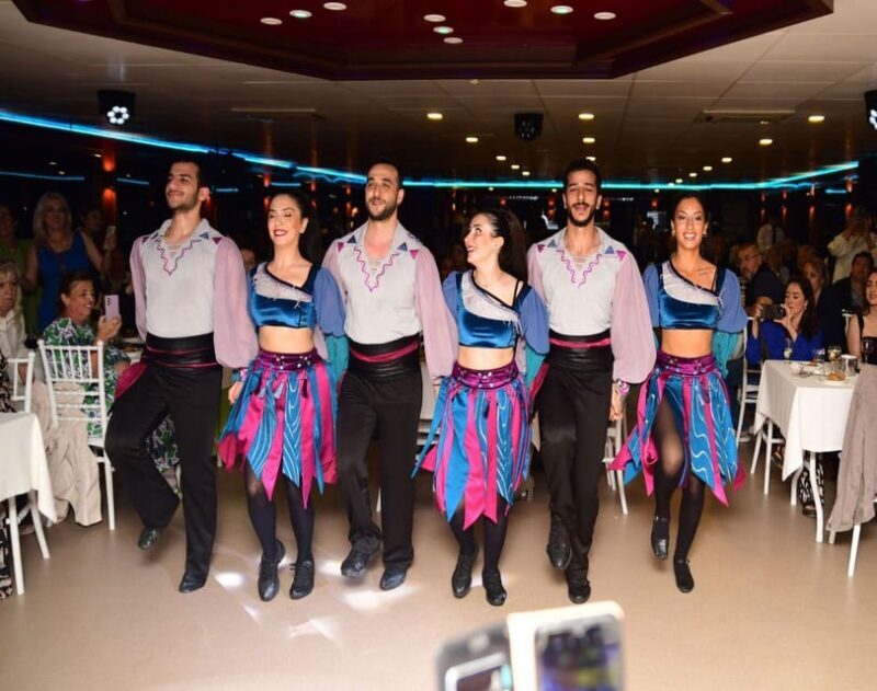 Istanbul: Dinner Cruise & Dance Shows with Private Table - Why This Experience Works Well