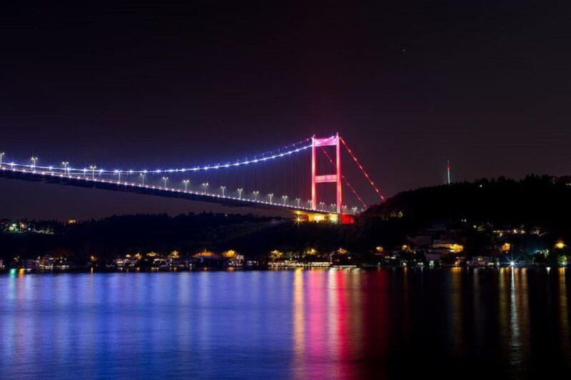 Istanbul: Dinner Cruise on the Bosphorus - Practical Tips for Your Voyage
