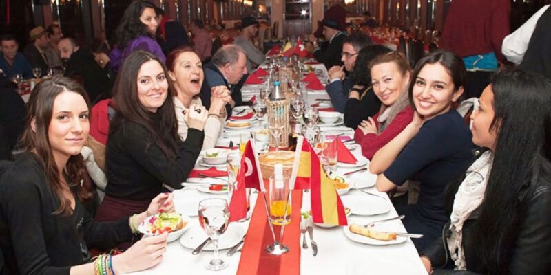 Istanbul: Dinner Cruise on the Bosphorus - FAQ