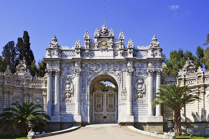 Istanbul Dolmabahce Palace Tour - Exploring the Istanbul Dolmabahce Palace Tour in Detail
