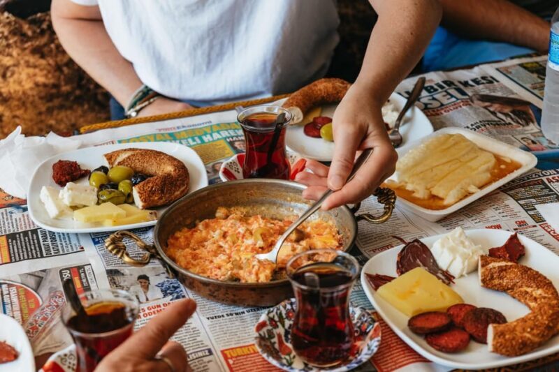 Istanbul: European and Asian Side Guided Foodie Walking Tour - The Verdict: Who Will Love This Tour?