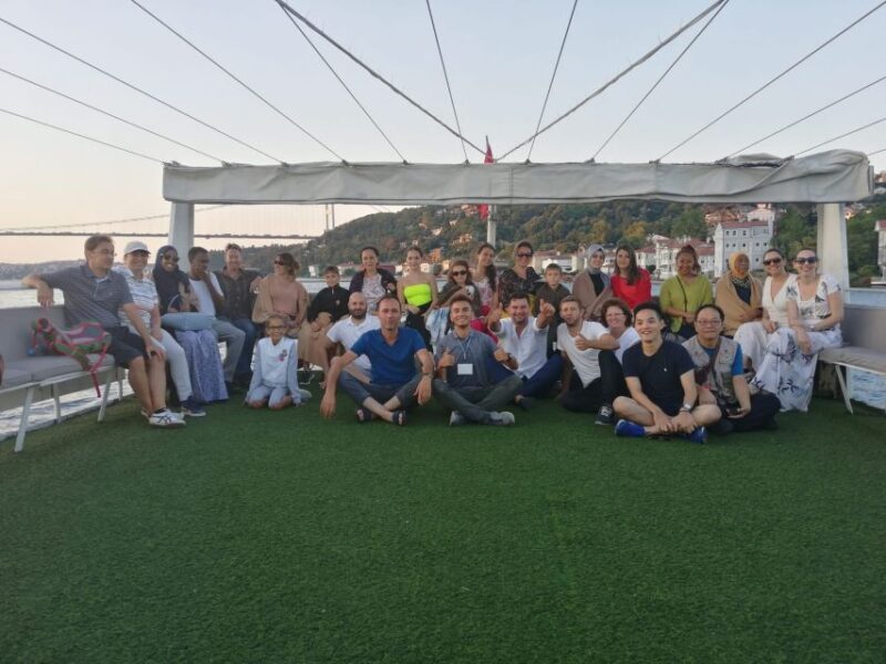 Istanbul: Explore Bosphorous on a Sunset Boat Cruise - Who Is This Tour Best For?