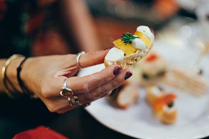 Istanbul Fine Dining Afternoon in 3 Historic Venues Private Tour - An In-Depth Look at the Tour