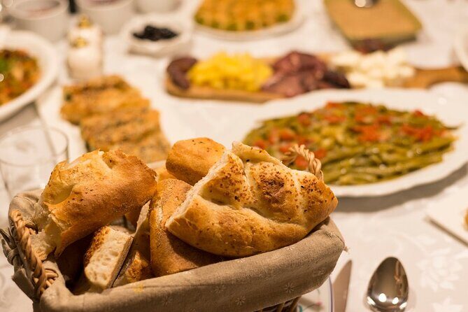 Istanbul Food and Culture Tour: Dinner at Local Family - Who is This Tour Best For?