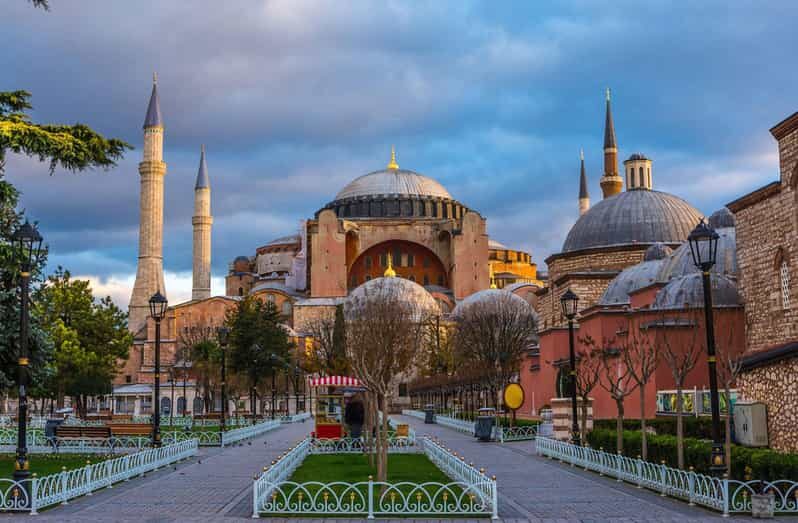 Istanbul: Hagia Sofia, Blue Mosque, and Grand Bazaar Tour - Final Thoughts: Is This Tour Right for You?
