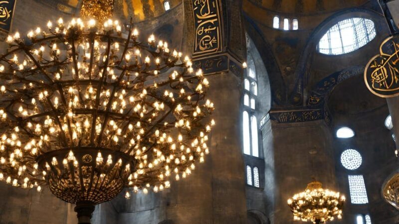 Istanbul: Hagia Sophia Guided Tour - Starting Point and Ease of Access