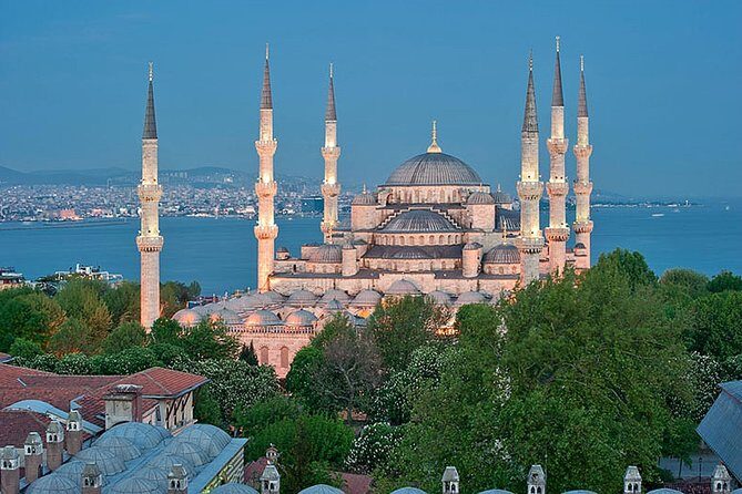 Istanbul Heritage Tour - Incl. Lunch - The German Fountain & Serpent Column: Hidden Details