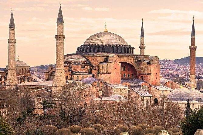 Istanbul Historical Tour with Guide, Lunch and Transfers - FAQ