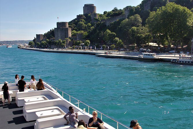Istanbul Lunch Cruise on Bosphorus and Black Sea - The Experience’s Pros and Cons