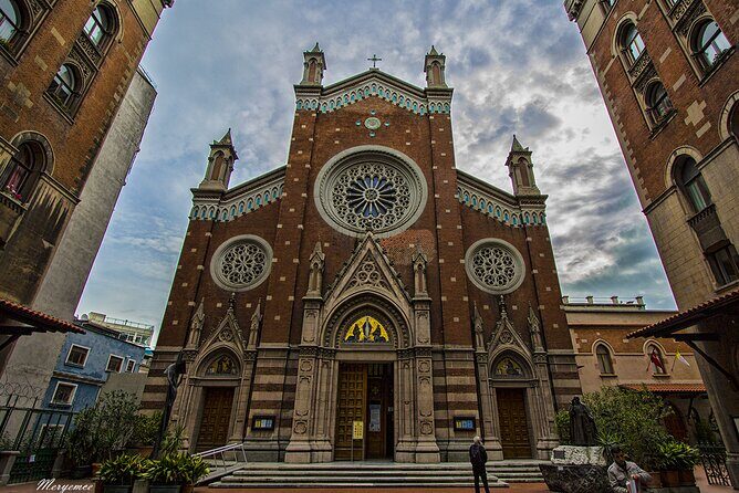 Istanbul Modern City - Galata & Pera & Taksim Guided Walking Tour - The Value of a Private Tour in Istanbul