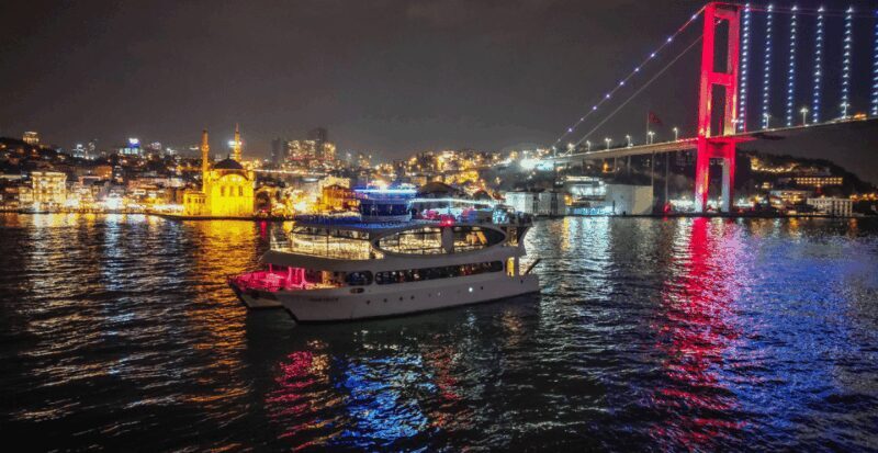 Istanbul: New Year's Eve Bosphorus Dinner Cruise Party 2026 - The Entertainment and Atmosphere