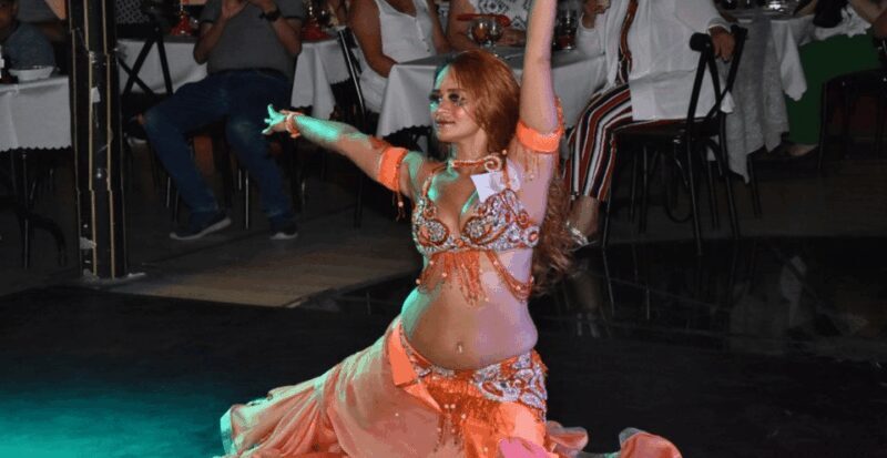 Istanbul: New Year's Eve Bosphorus Dinner Cruise Party 2026 - Who Will Love This Experience?