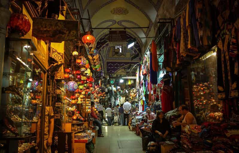 Istanbul: Old City Morning Walking Tour - The Experience of the Guides