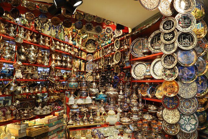 Istanbul: Old City Tour Full Day with Lunch - The Grand Bazaar: Shopping & Atmosphere