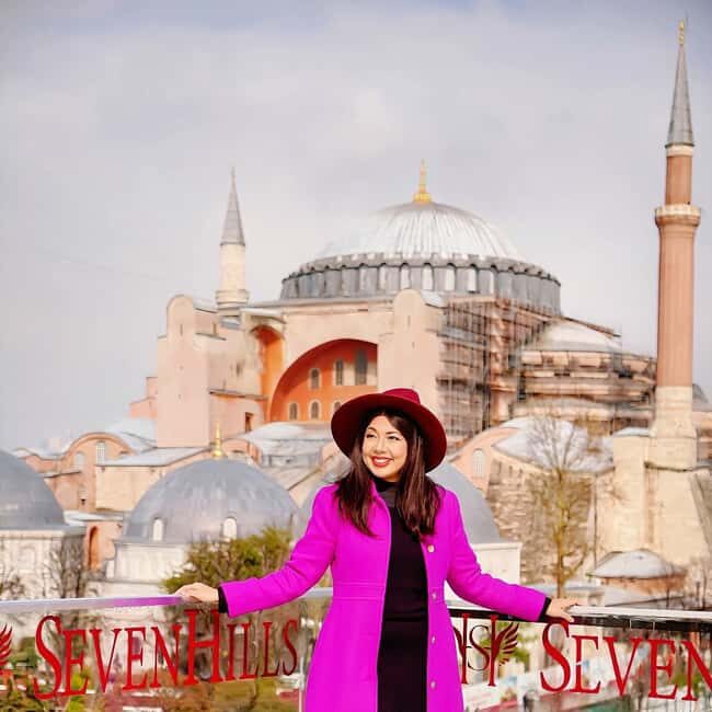 Istanbul: Photo Tour & Flying Dress Photographer - FAQs