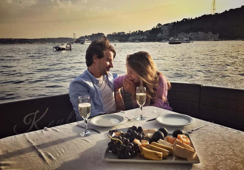 Istanbul: Private Bosphorus Dinner Cruise on a Luxury Yacht - The Sum Up: Who Will Love This Experience?