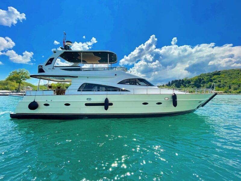 Istanbul: Private Bosphorus Strait Sightseeing Yacht Cruise - Frequently Asked Questions