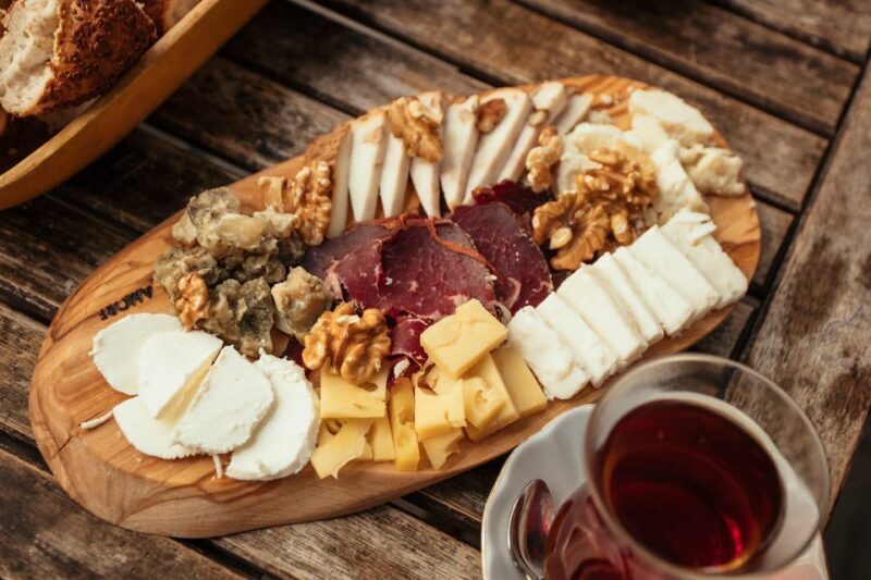 Istanbul: Private Guided Food Tour with 10 Tastings - Breaking Down the Itinerary