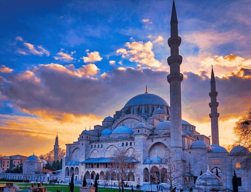 Istanbul: Private Guided Tour of Mosques, Bazaars & Museums - Key Points
