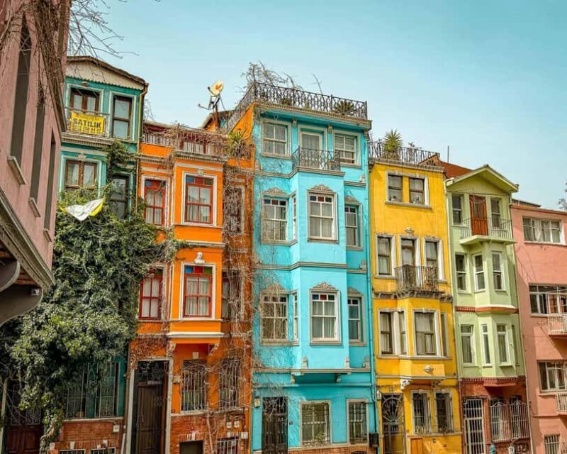Istanbul: Rainbow Fener & Balat Walking Tour w/Local Guide - The Sum Up