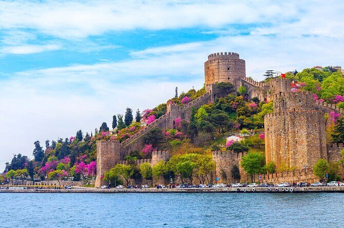 Istanbul Revealed: Historic Pathways & Bosphorus Serenity - Key Points