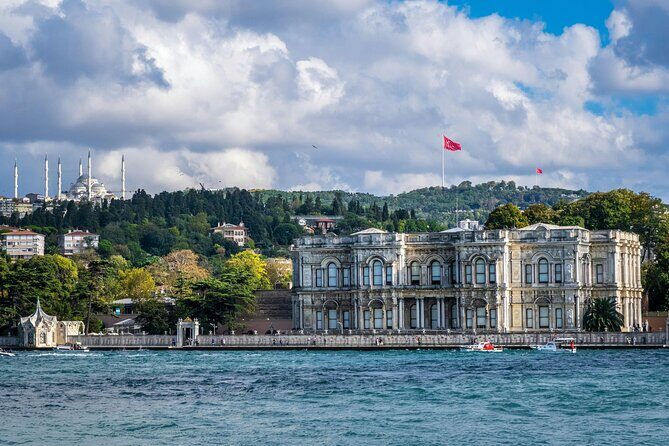 Istanbul Revealed: Historic Pathways & Bosphorus Serenity - Who is This Tour Best For?