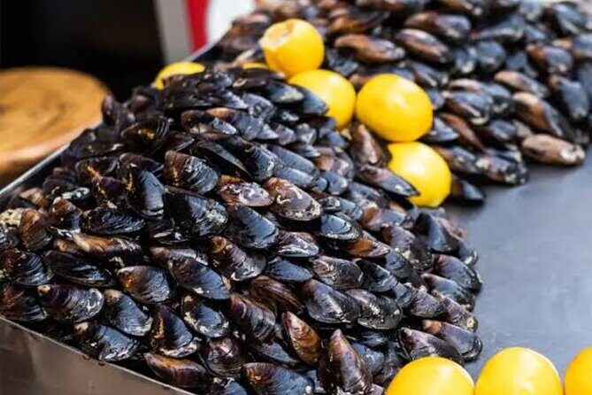 Istanbul street food tour with local guide - FAQ