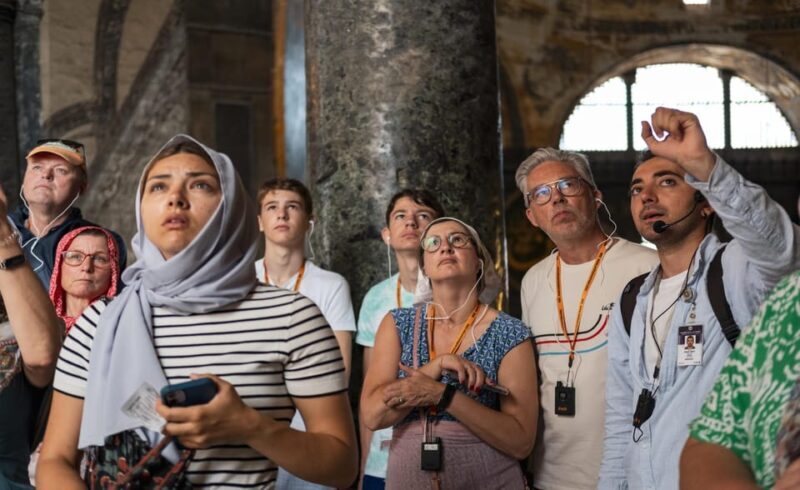 Istanbul: Topkapi, Hagia Sophia and Basilica Cistern Tour - Who Is This Tour Best For?