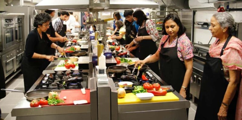 Istanbul: Turkish Cooking Class with Local Chef - Why Choose This Cooking Class?