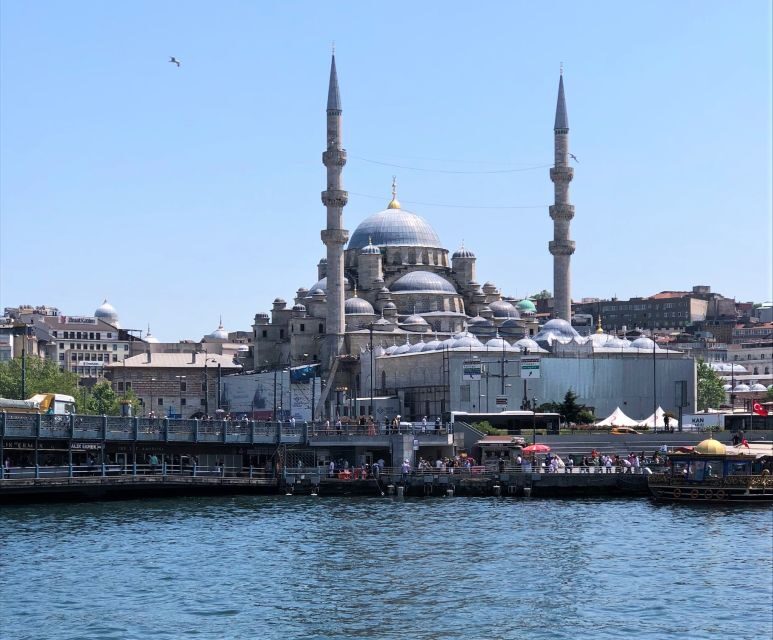 Istanbul: Turkish Cuisine Walking Food Tour with Guide - Who Should Consider This Tour?