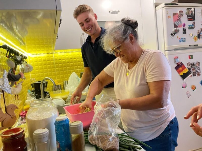 Istanbul: Vegan/Vegetarian Cooking Class with Locals at Home - What Makes It Stand Out?