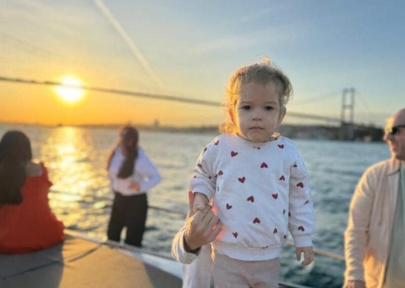 Istanbul:Golden Horn&Bosphorus Sunset Cruise on Luxury Yacht - An In-Depth Look at the Golden Horn & Bosphorus Sunset Cruise