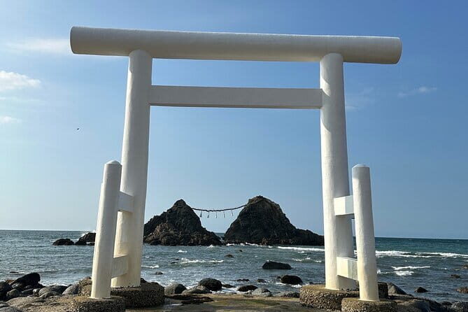 Itoshima Day TourFalls, Cafe, Seafood & More (from Hakata) - A Deep Dive into the Itoshima Day Tour