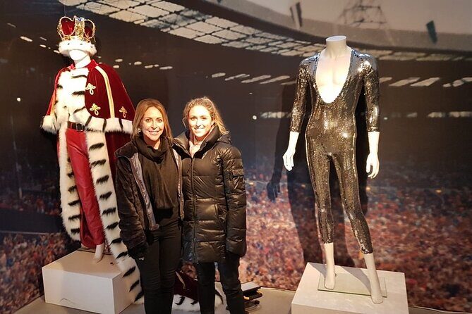 It's Only Rock n Roll, but I like It Taxi Tour - Authentic Insights from Reviews