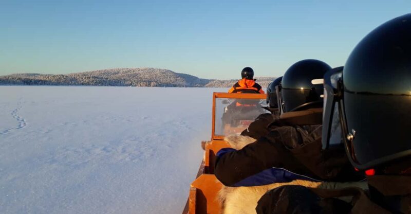 Ivalo: Ice Fishing Tour to Lake Inari, Reindeers & Lunch - Key Points