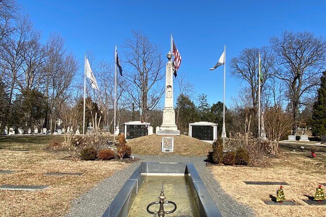 Ivy Hill Cemetery Tour Victorian Elegance and Notable Lives - The Experience and Atmosphere
