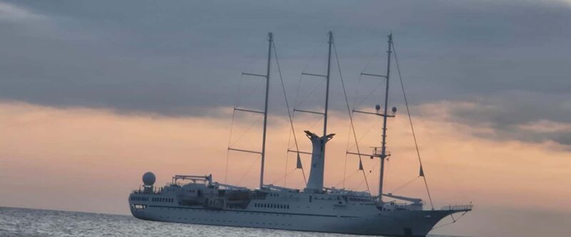 Izola: Private Boat Tour to Strunjan and Piran with Drinks - Exploring the Izola: Private Boat Tour to Strunjan and Piran with Drinks