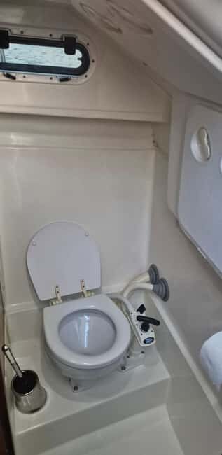 Izola: Private Boat Tour to Strunjan and Piran with Drinks - Who Would Love This Experience?