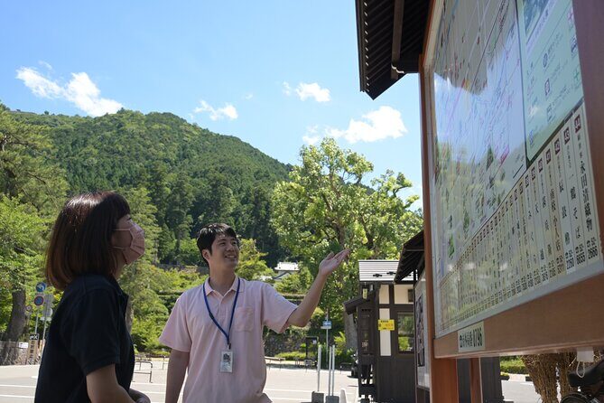 Izushi Sanpo Gumi Talking Guide Local Tour & Guide - Key Points